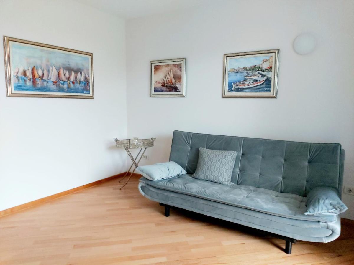 Salt & Sage Apartment Manzano Екстериор снимка